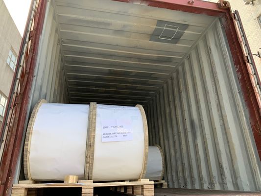 Renforcez la protection de l'environnement de câbles à fibres optiques de fibre du noyau FRP
