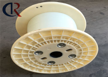 Renforcement de la bobine de contreplaqué ou de l'emballage en plastique de bobine de plastique renforcée par fibre de verre