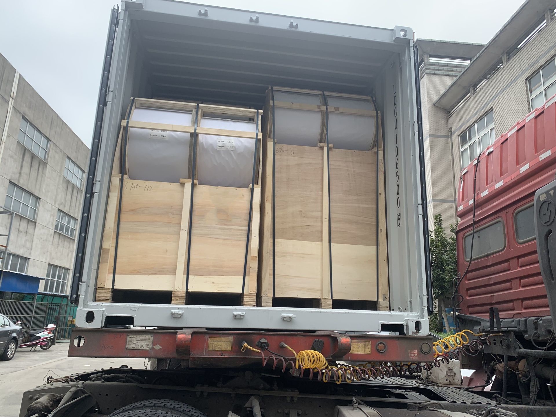 Central Strengthening FRP Rod For Fiber Optic Cable Φ0.4 - Φ5.0 50.4km / Reel 25.2km / Reel