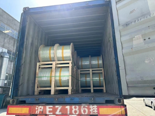 Membre de résistance en FRP résistant à la réaction chimique pour câble à fibre optique